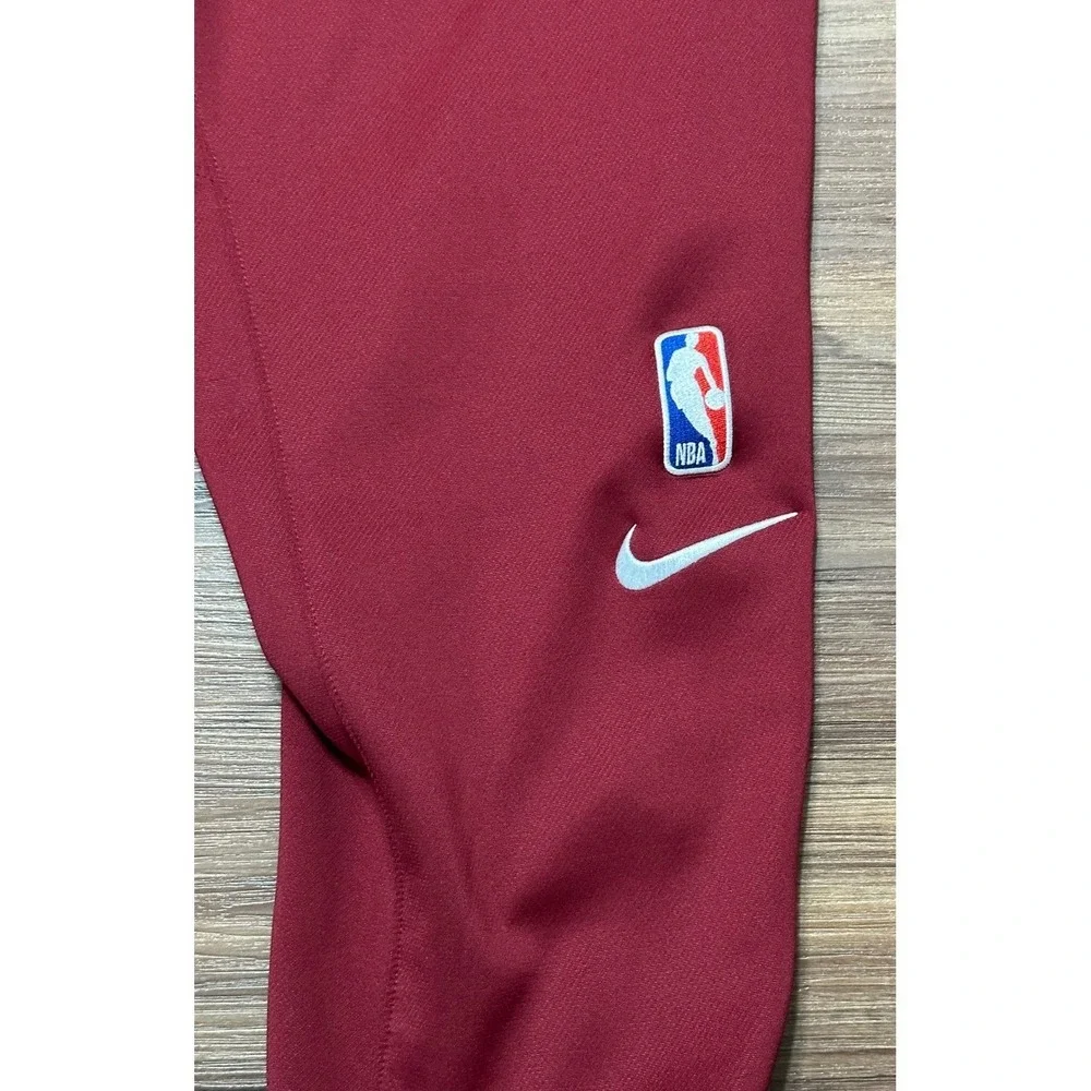 Nike Cleveland Cavaliers NBA Player Issued Warm Up Maroon Tearaway Pants Sz 2XL
